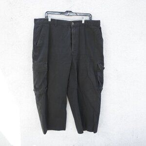 Vintage Bugle Boy Cropped Cargo Khakis – Black (40x23)  Vintage Bugle Boy cargo